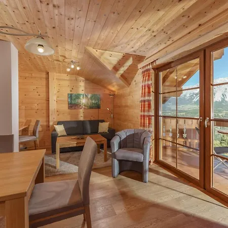 Ski In- Ski Out - Haus Stocker - direkt an der Skipiste by Schladmingurlaub Exterior foto